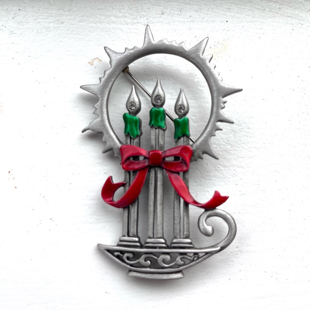 Jonette JJ Vintage Christmas Candle Stick Pin